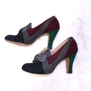 Vintage Rare Find 1940s 1950s Colorblock Suede Rockabilly Pumps shoes Size 6